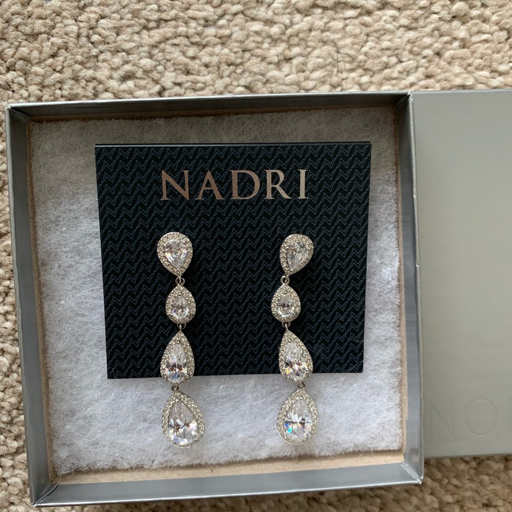 Teardrop earrings